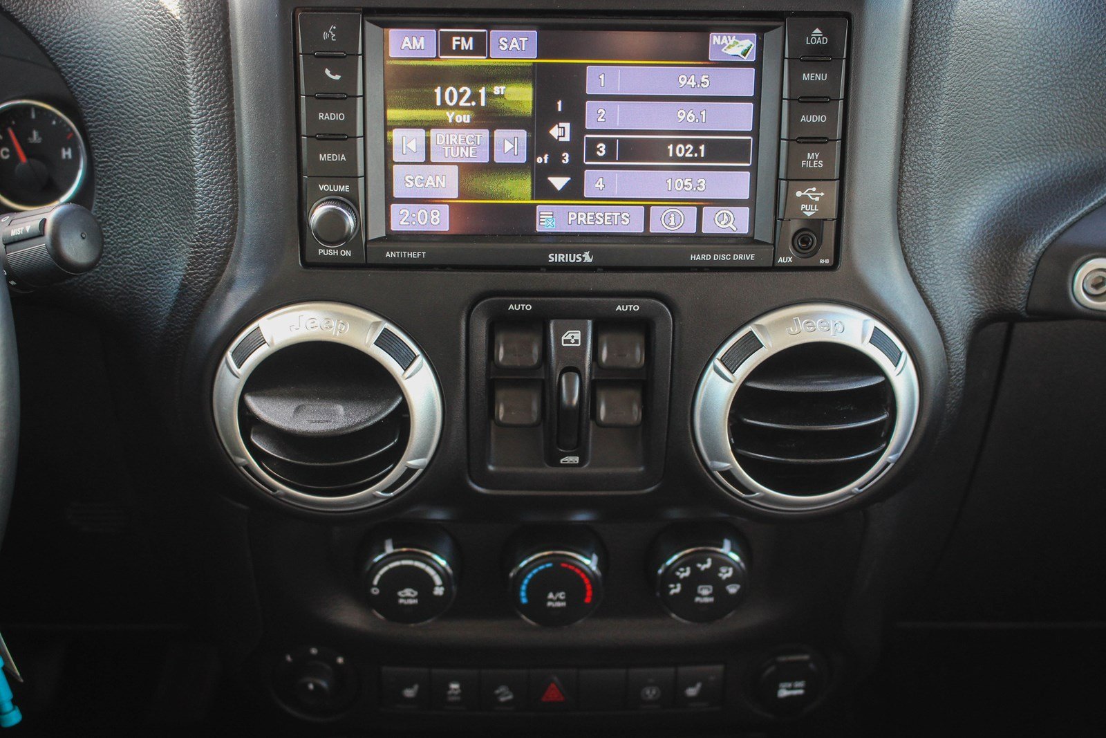 Used 2014 Jeep Wrangler Unlimited Sahara Touchscreen
